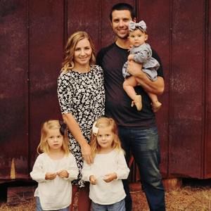 Meet your Posher, Devin